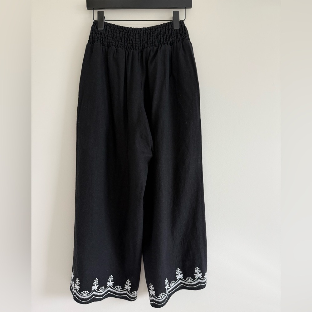 Tahari Black Pants Embroidery - Picture 3 of 6
